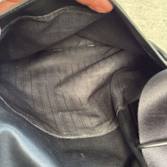 Tumi Alpha crossbody Bag - Picture 9 of 10